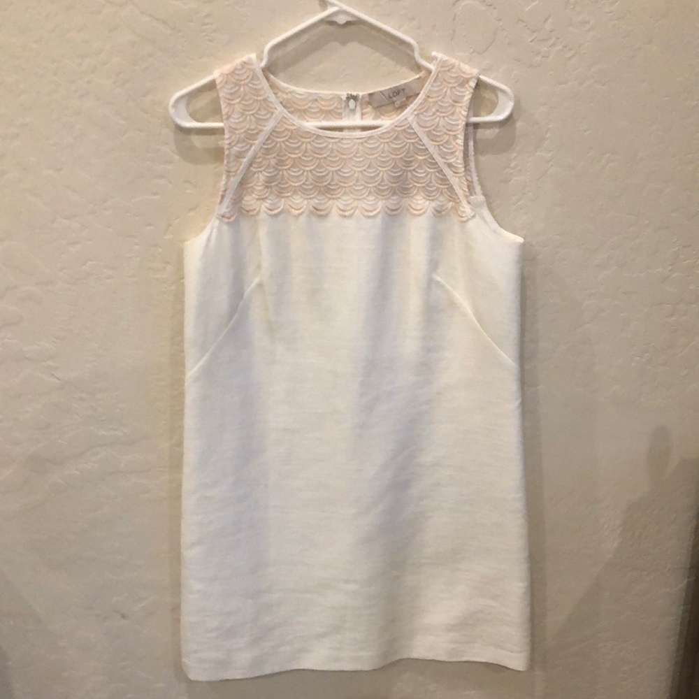 NWOT White Dress w/ Peach Scalloped Neck